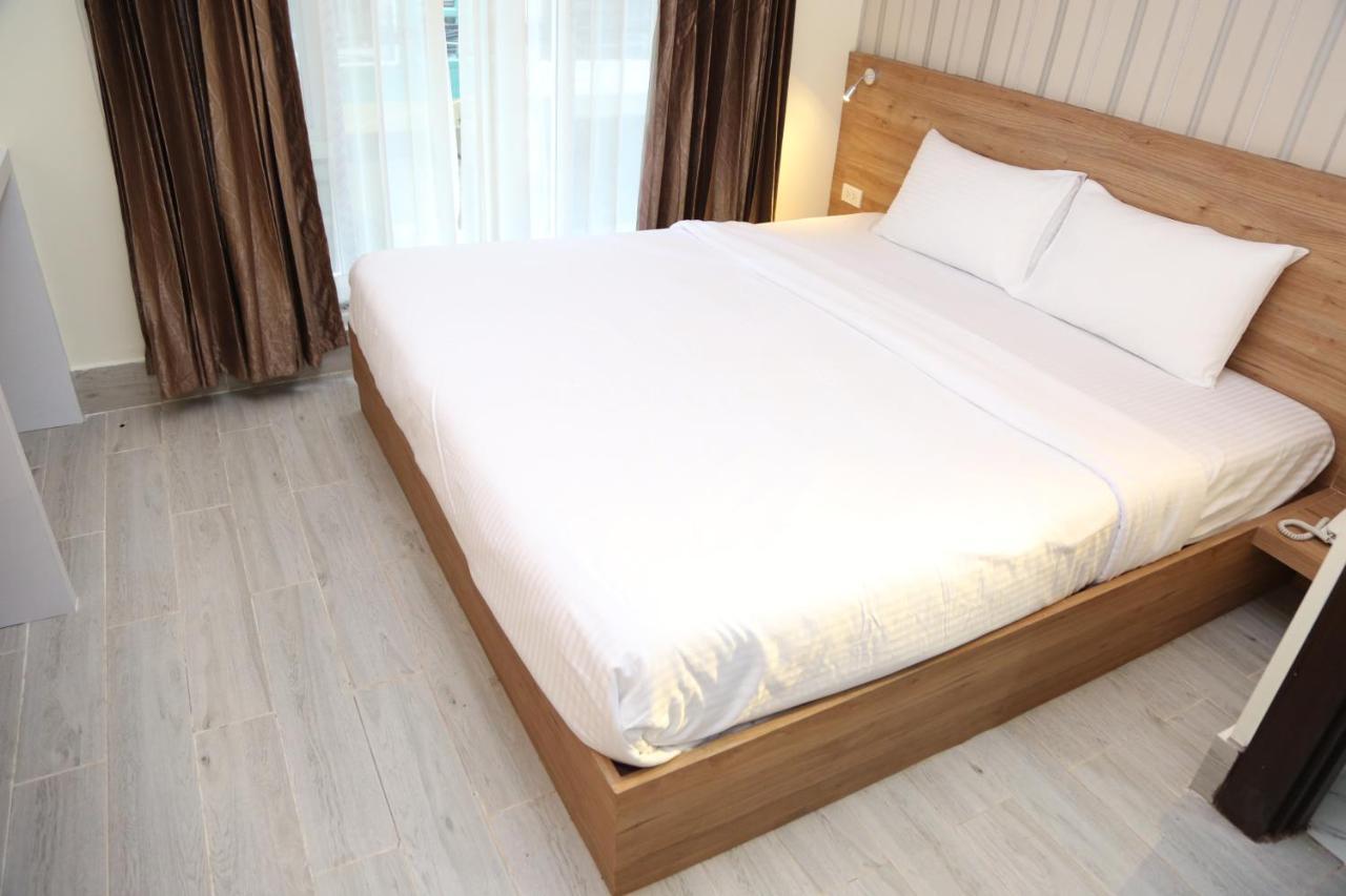 Rose Nana Hotel 방콕 외부 사진