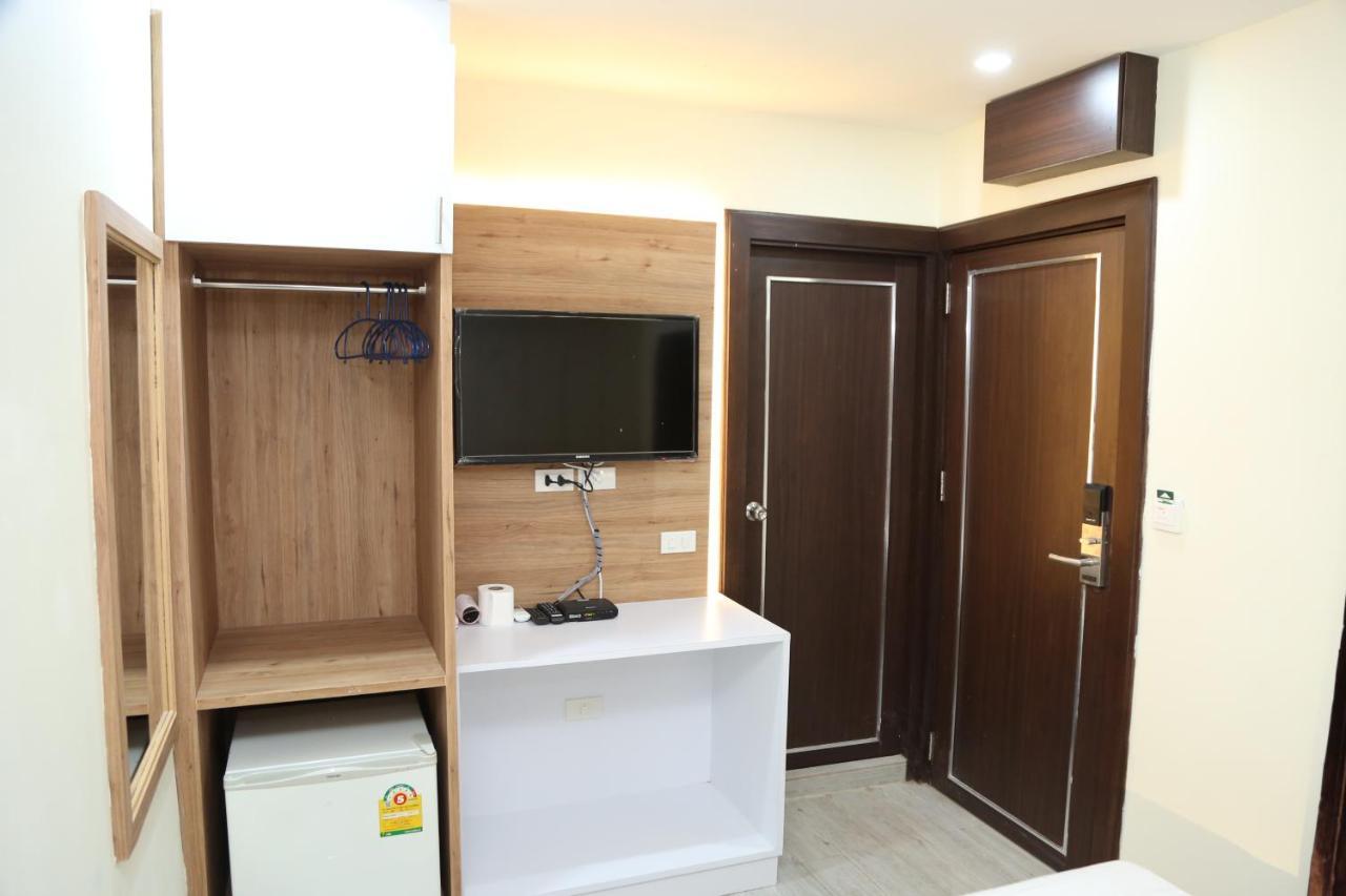 Rose Nana Hotel 방콕 외부 사진