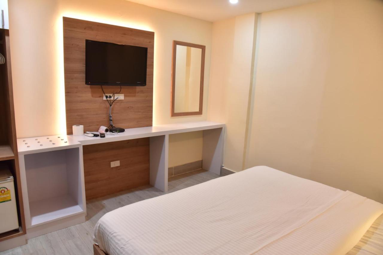 Rose Nana Hotel 방콕 외부 사진